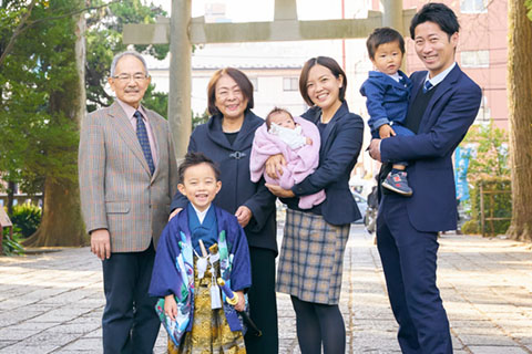 まとめ割可能！七五三　７歳　着物　女の子　黒　ブラック　作り帯　七五三お参り