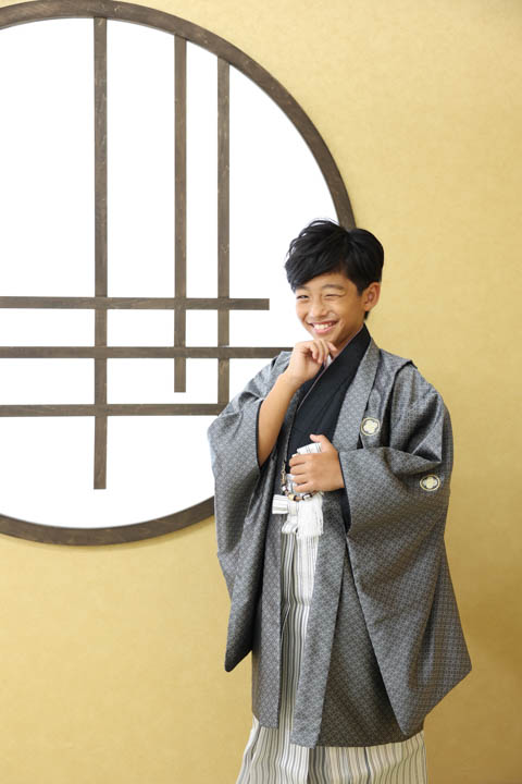 木製 1/2 オブジェ ハーフバースデー撮影、二分の一成人式撮影　約20cm 木製 1/2 オブジェ ハーフバースデー撮影、二分の一成人式撮影