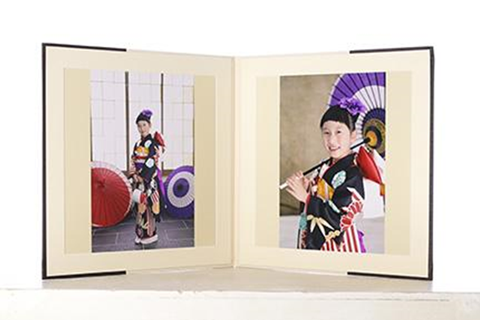 ハピリィフォトスタジオの写真台紙について