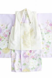 やさしい印象のパープルの着物