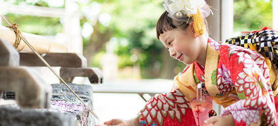 【七五三】お参りの時の写真もしっかりと残そう！撮影のコツを解説