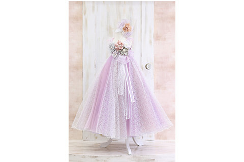 ②エレガントなラベンダーカラーのドレス(120cm・GOLDランク)