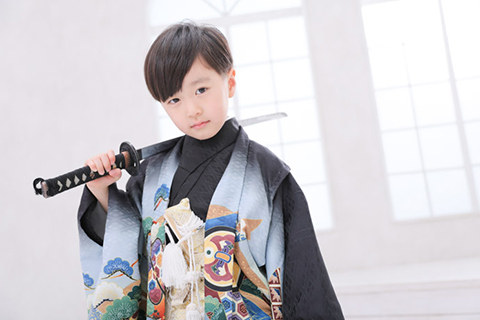 七五三用の黒の着物の選び方・着こなし方